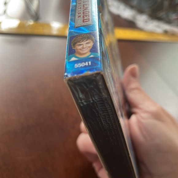 High School Musical 2 Extended Edition DVD - Picture 4 of 4